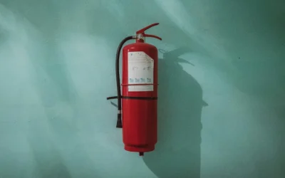 frank-frech-update-fehler-feuerloescher ein feuerlöscher als sinnbild für update probleme mit wordpress websites